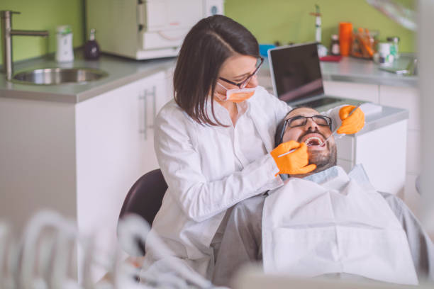 Best Emergency Cosmetic Dentistry (e.g., broken veneers) in Shiner, TX